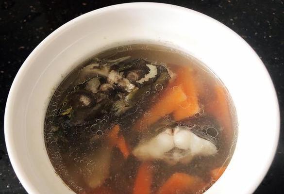 一口好喝的清热解暑汤，解除夏日燥热（一口好喝的清热解暑汤，解除夏日燥热）