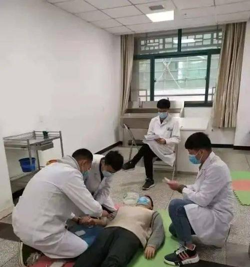医学临床技能大赛准备攻略（提升医学临床技能，夺取大赛冠军）